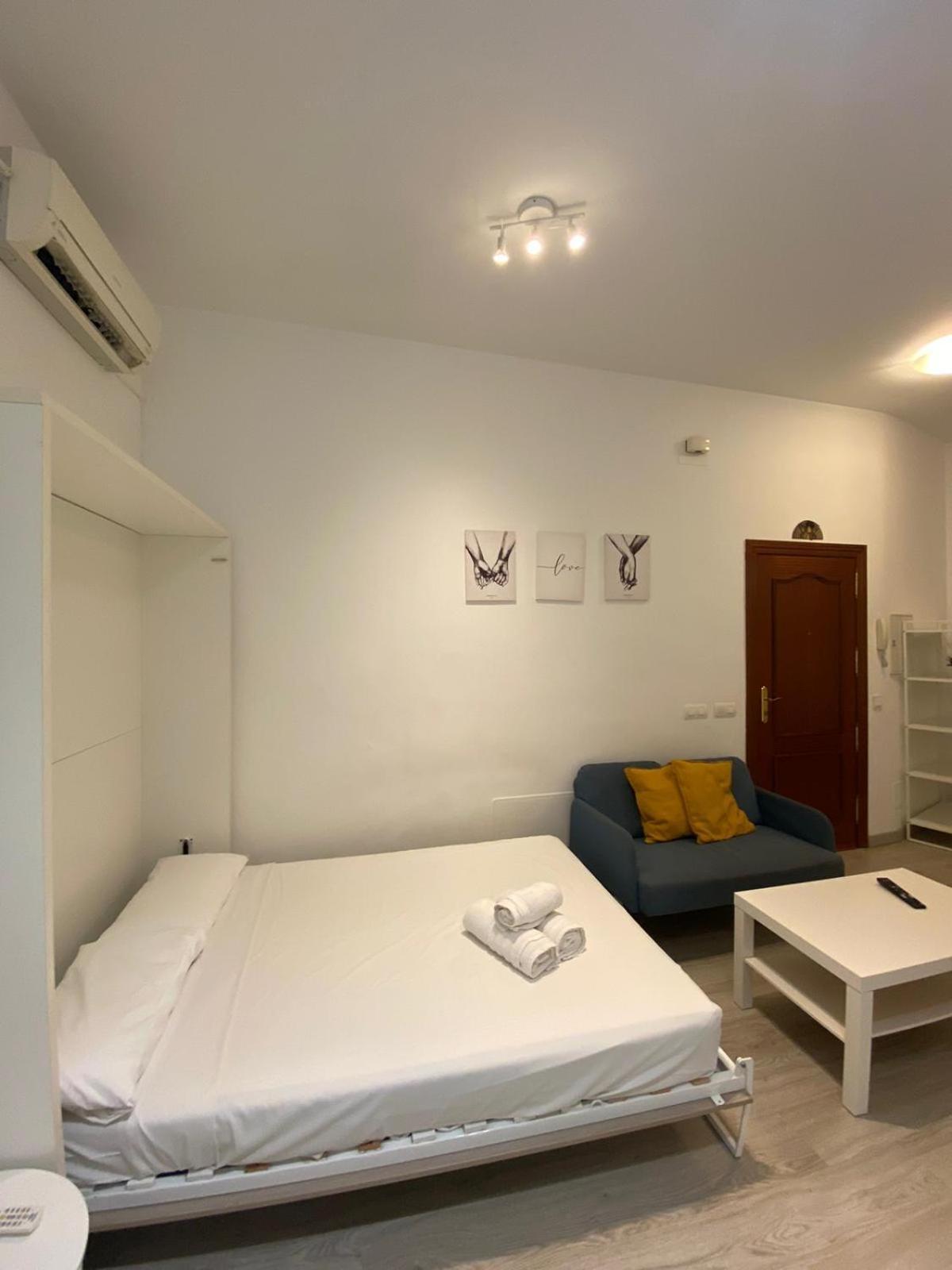 Estupendo Estudio Al Lado De Plaza La Merced Malaga Ngoại thất bức ảnh