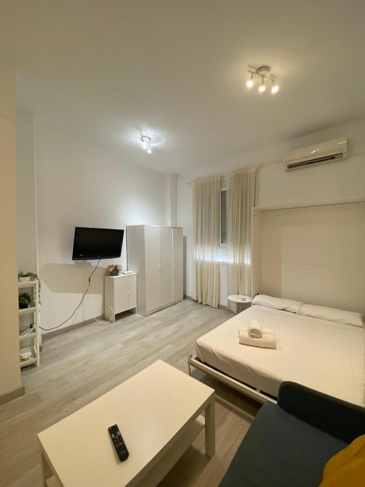 Estupendo Estudio Al Lado De Plaza La Merced Malaga Ngoại thất bức ảnh