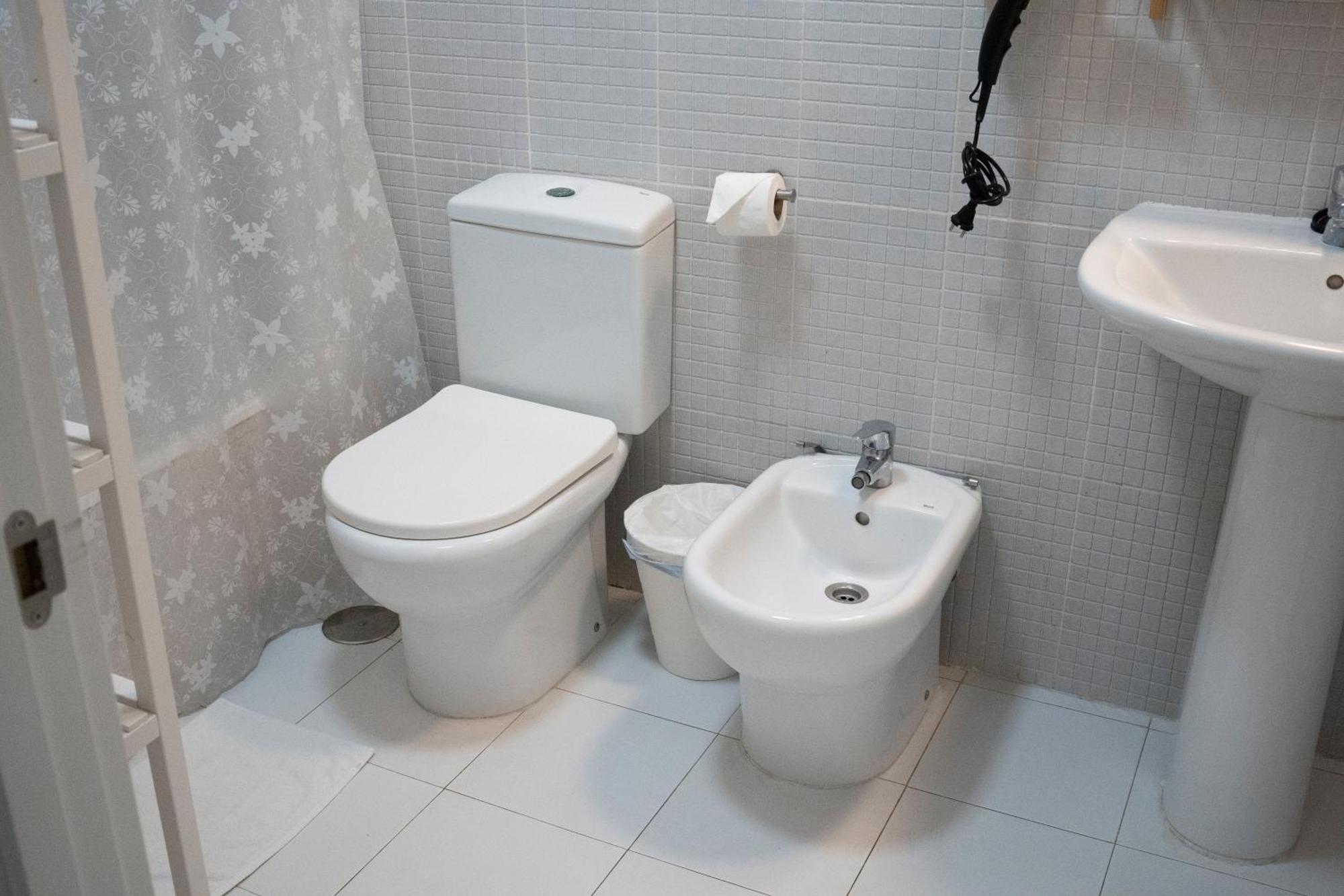 Estupendo Estudio Al Lado De Plaza La Merced Malaga Ngoại thất bức ảnh